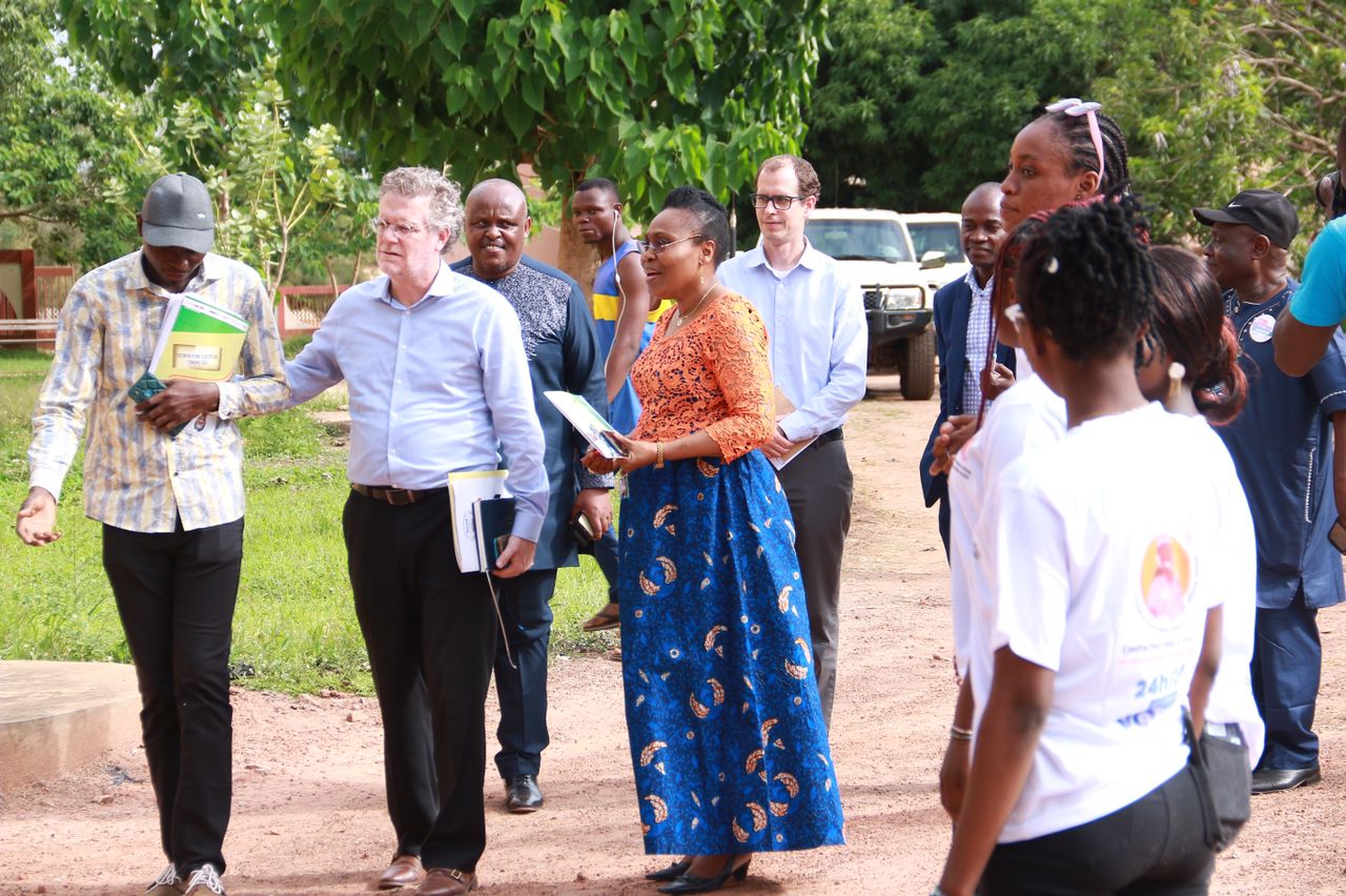 L'arrivée de la délégation du représentant résidant de l'USAID au Bénin à l'Université de Parakou.